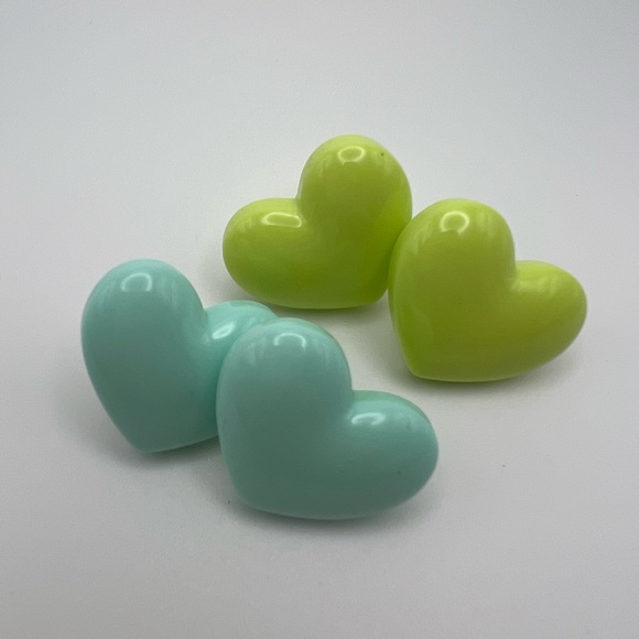Pastel Color Heart Stud Earrings - Kawaii Cute Heart Earrings Set - Picture 14 of 16